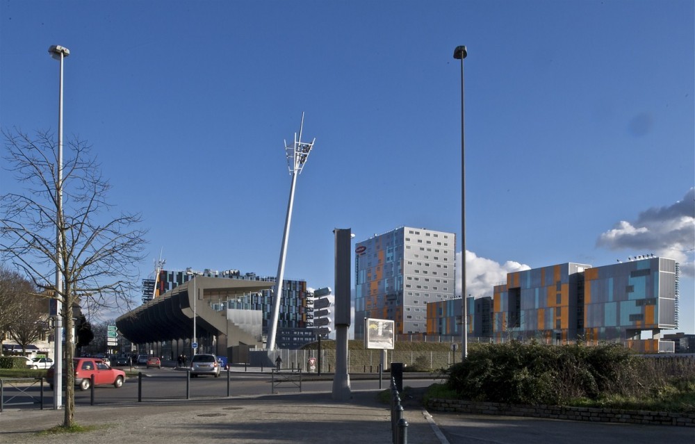 Architectural and urban redevelopment site in Nantes Saupin / FGP(a)