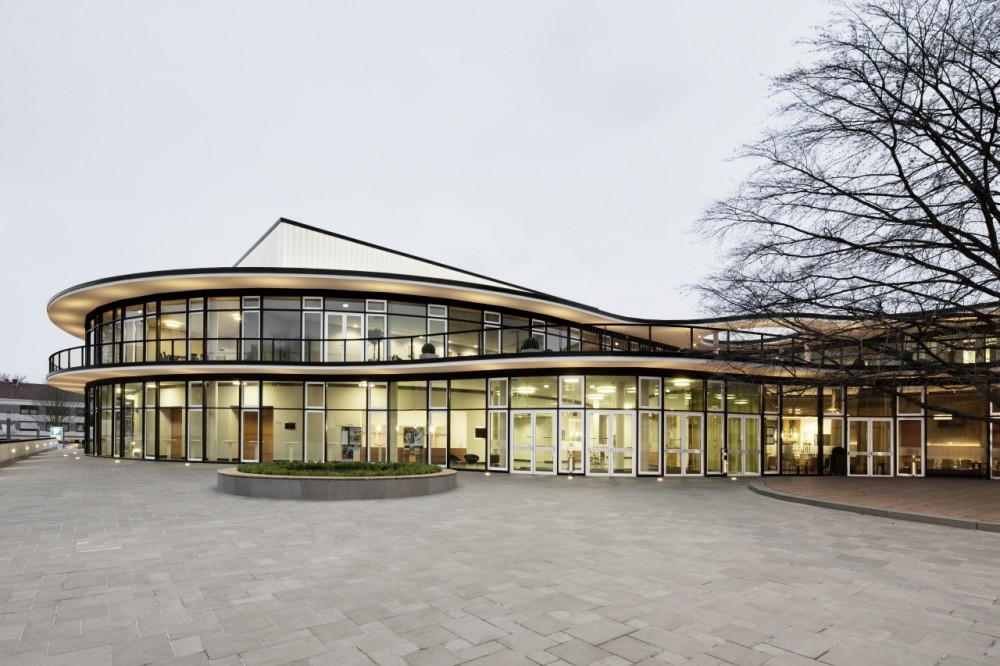 Culture and Congress Center / gmp architekten