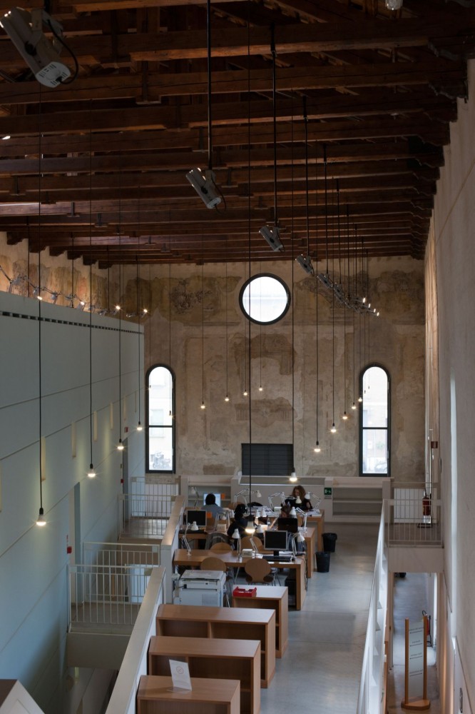 Chemical and Biological Library / Giuseppe Rebecchini