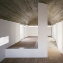House in Azóia / Steven Evans - Ricardo Jacinto © Daniel Malhão