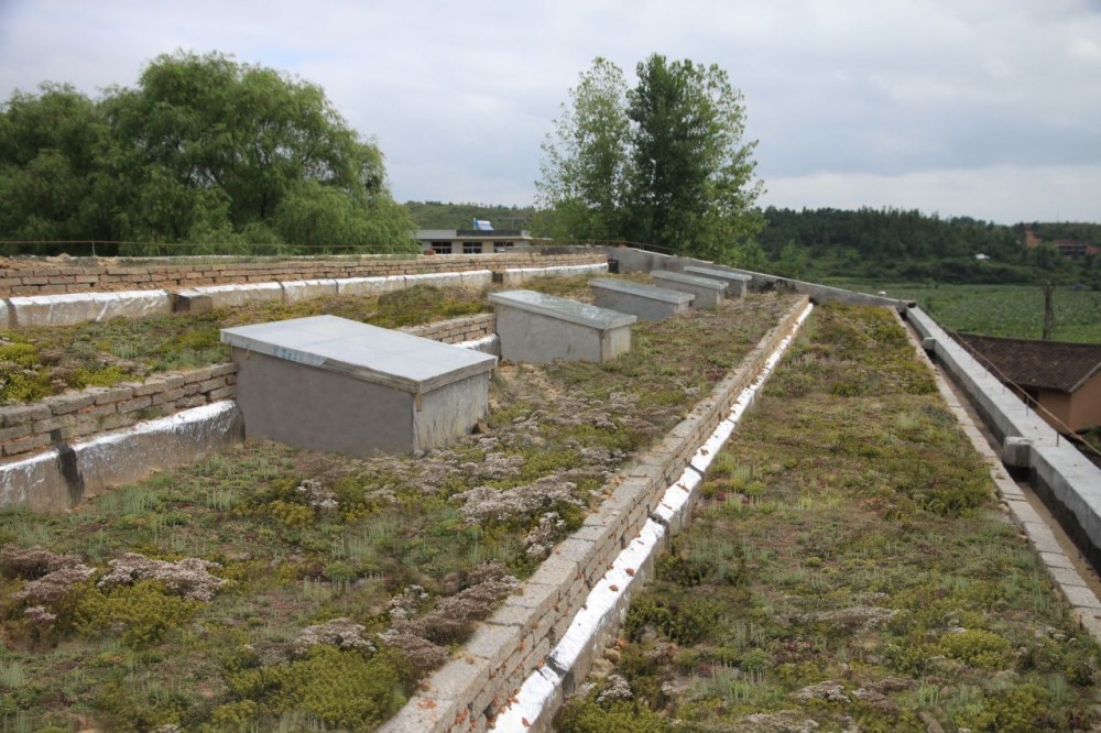 Tongjiang Recycled Brick School / Rufwork