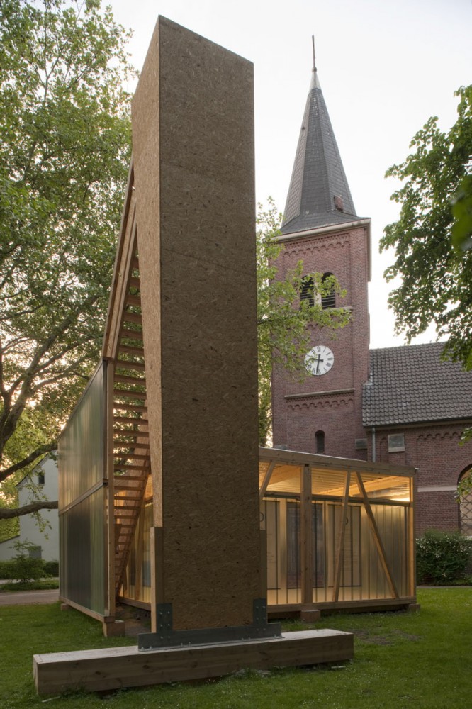 Synagogue Church Mosque / Ağırbaş + Wienstroer