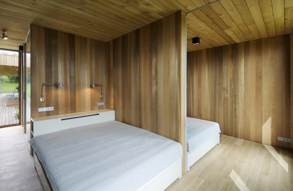 Weekend House in Buš / Markéta Cajthamlová