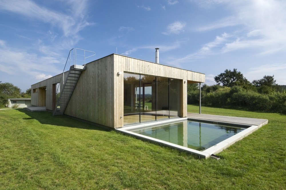 Weekend House in Buš / Markéta Cajthamlová
