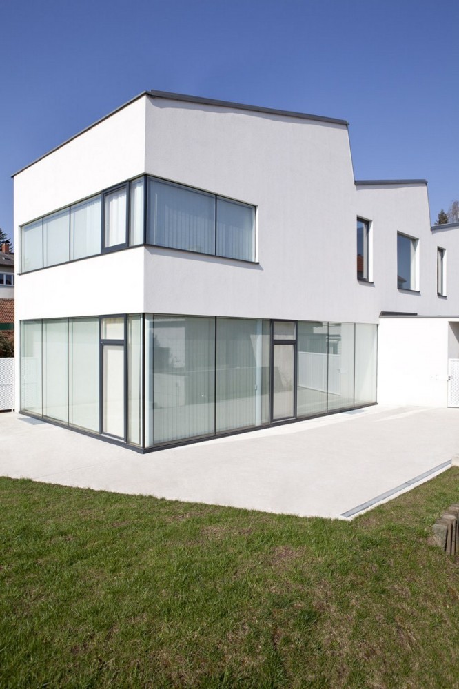 My Cousin’s House / Martin Möstbock