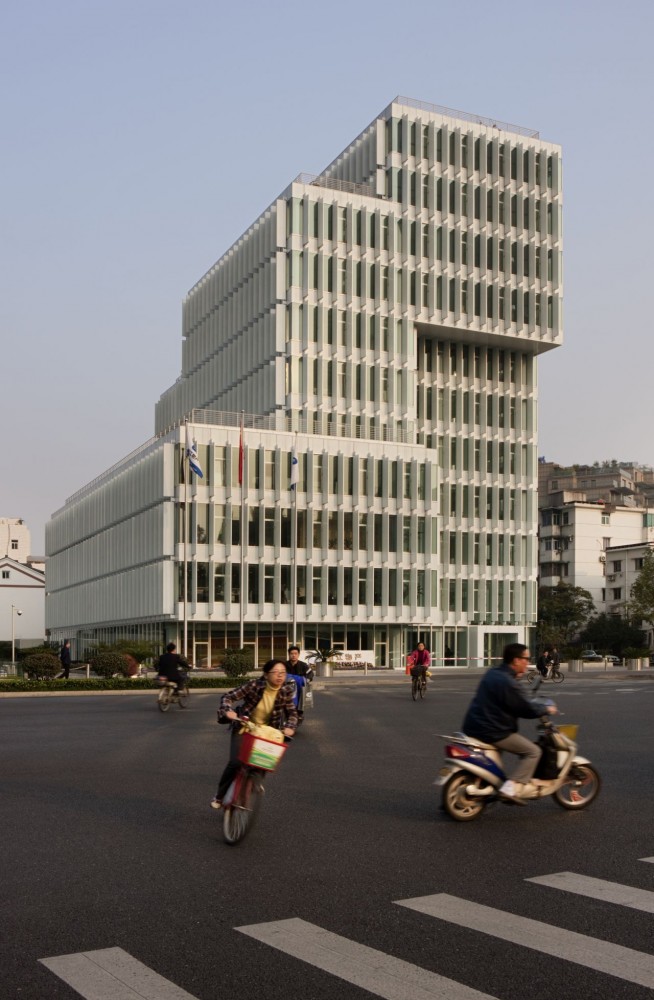 Headquarters of Zhejiang Wuchan Group / gmp architekten