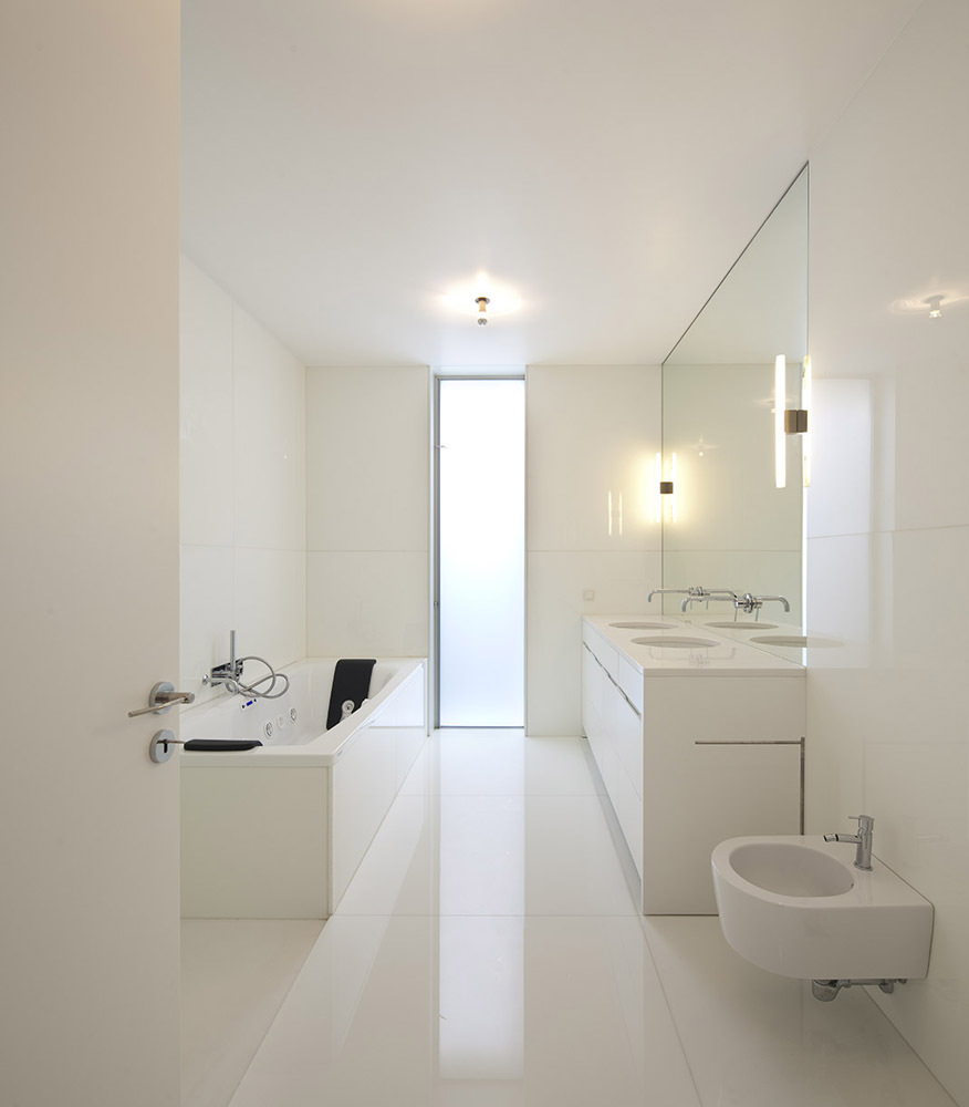 House in Ovar / Paula Santos