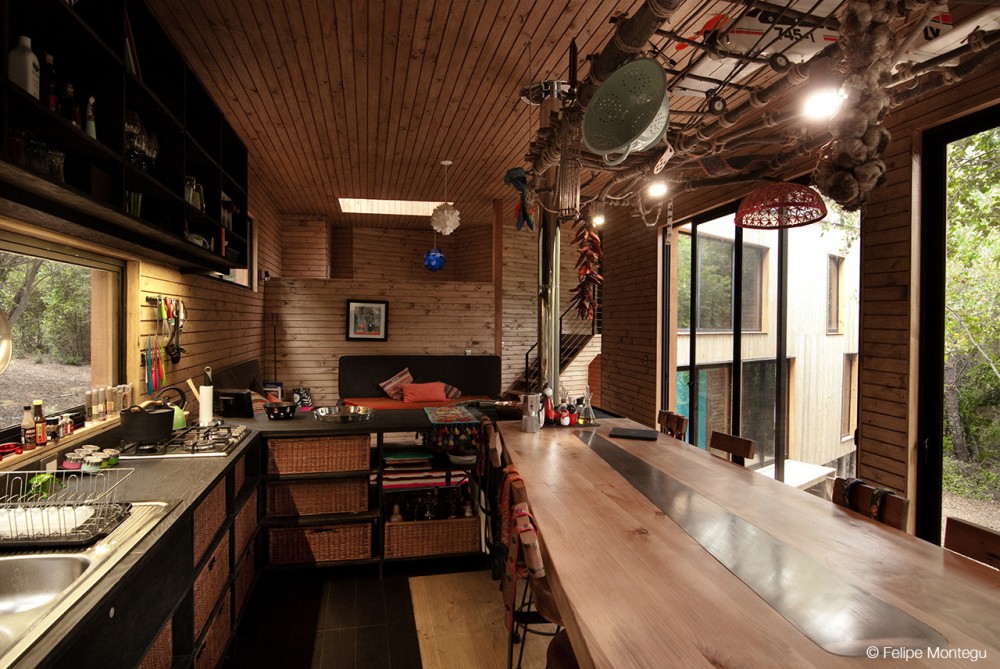 House La Invernada / Felipe Montégu