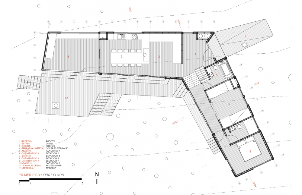 House La Invernada / Felipe Montégu