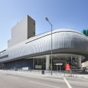Kennedy Town Swimming Pool / TFP Farrells © Marcel Lam