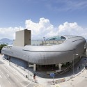 Kennedy Town Swimming Pool / TFP Farrells © Marcel Lam