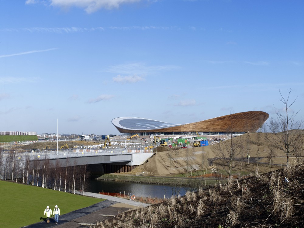 London 2012 Velodrome / Hopkins Architects