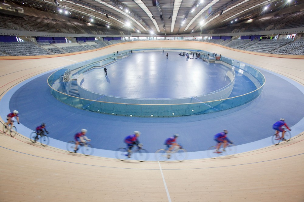 London 2012 Velodrome / Hopkins Architects
