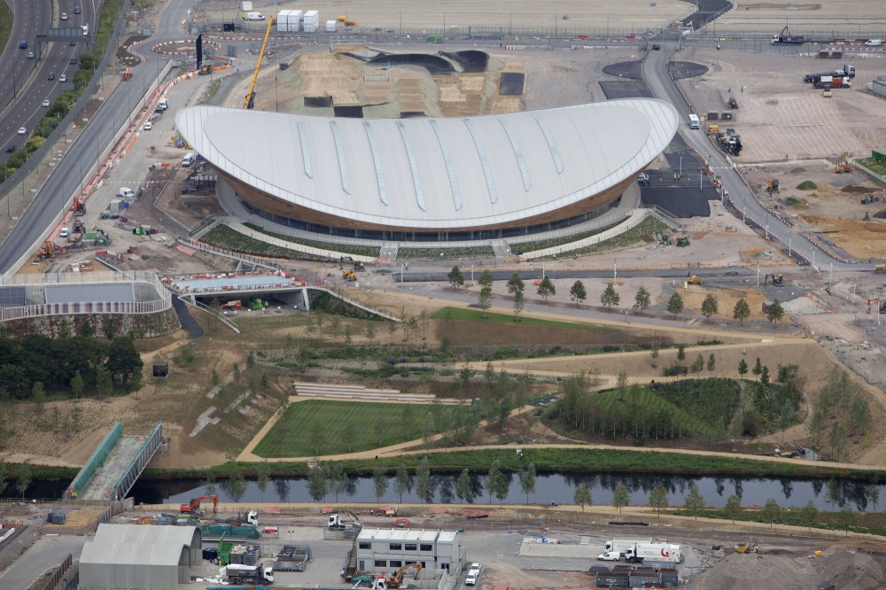 London 2012 Velodrome / Hopkins Architects