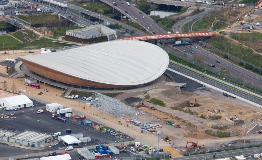London 2012 Velodrome / Hopkins Architects