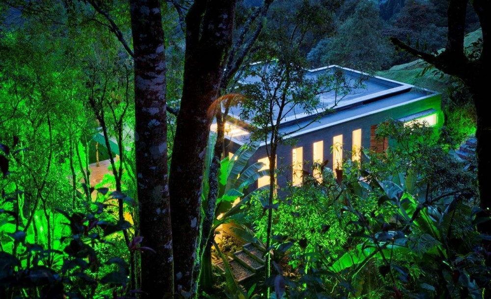 House “Lago en el Cielo” / David Ramirez