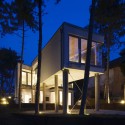 Summer house on pillars / Allhitecture Summer house on pillars / Allhitecture © Tamas Bujnovszky