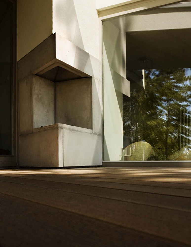 Summer house on pillars / munkacsoport.net