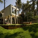 Summer house on pillars / Allhitecture Summer house on pillars / Allhitecture © Tamas Bujnovszky