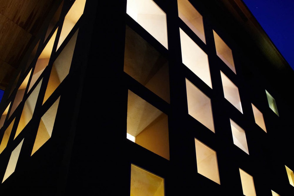 Enbutsu-do / Zai Shirakawa Architects