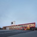 Firestation for the city of Puurs / Compagnie O Architects Firestation for the city of Puurs / Compagnie O Architects © Stijn Bollaert