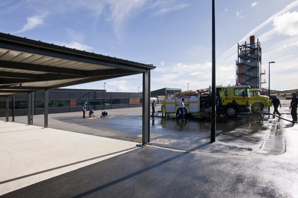 ACT Emergency Services Agency Outdoor Training Centre / HBO+EMTB