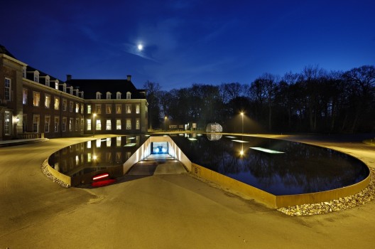 Ornamental Pond / Hosper