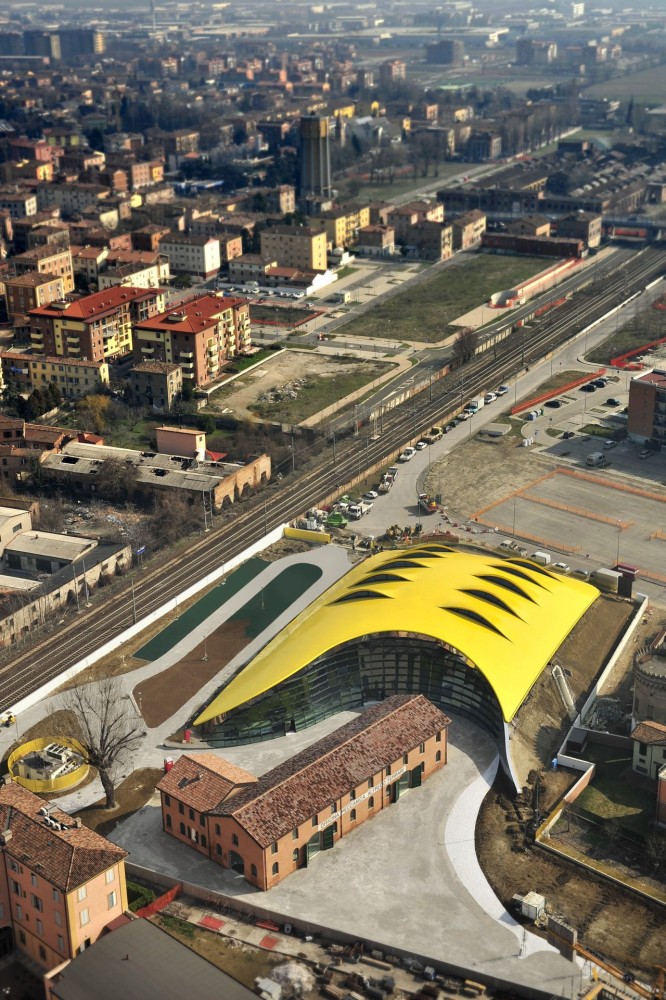 Enzo Ferrari Museum / Future Systems + Shiro Studio