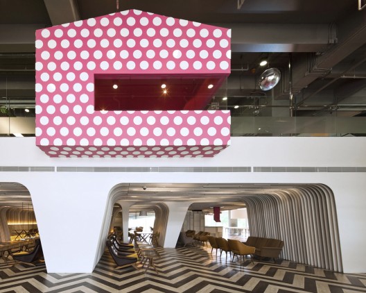 BU Lounge / Supermachine Studio