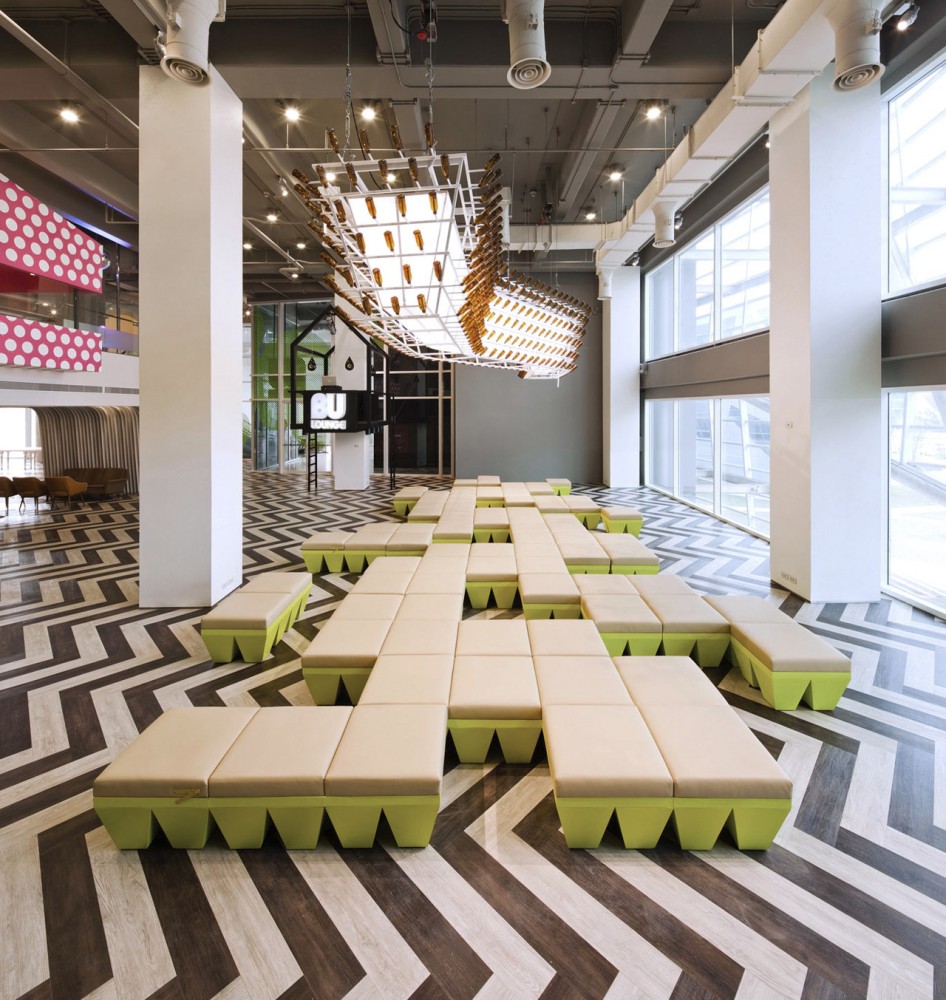 BU Lounge / Supermachine Studio