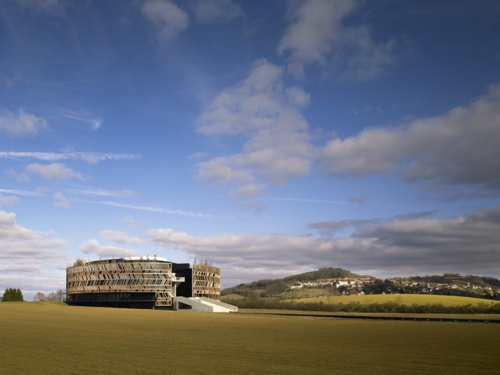 Alesia Museum / Bernard Tschumi Architects