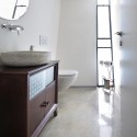 Eco House in Herzelya / Sharon Neuman Architects Eco House in Herzelya / Sharon Neuman Architects © Amit Gosher