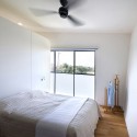 Eco House in Herzelya / Sharon Neuman Architects Eco House in Herzelya / Sharon Neuman Architects © Amit Gosher