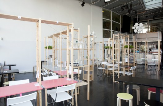IkHa / Oatmeal Studio