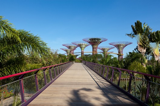 Gardens by the Bay / Grant Associates