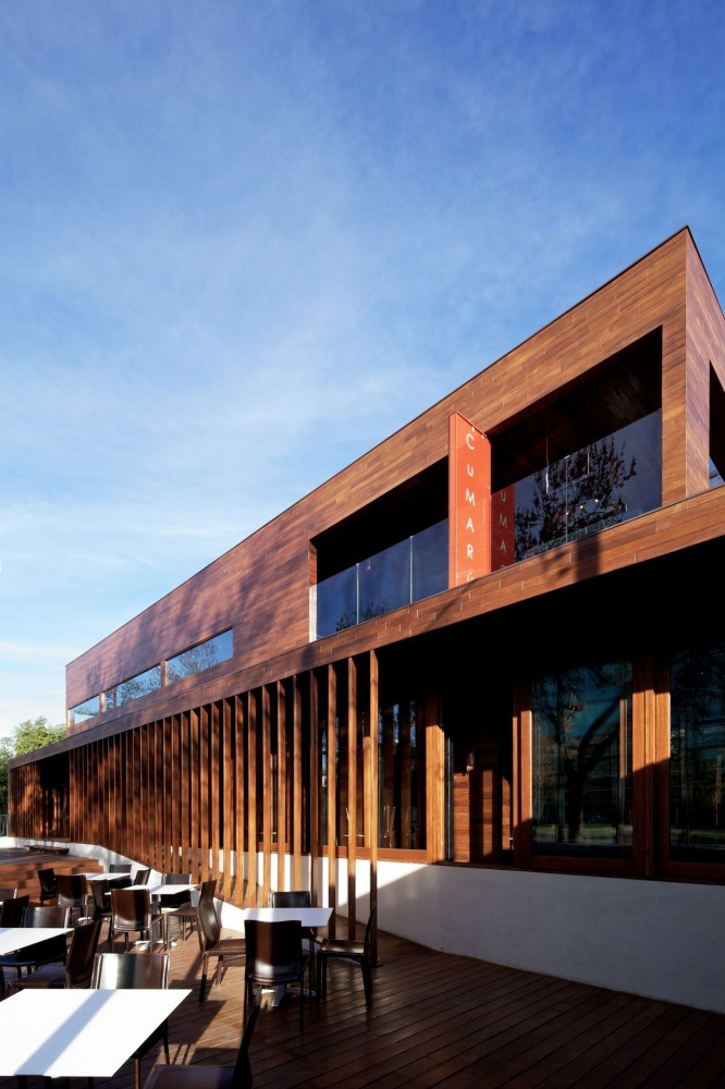 Cumarú Restaurant  / Gonzalo Mardones Viviani