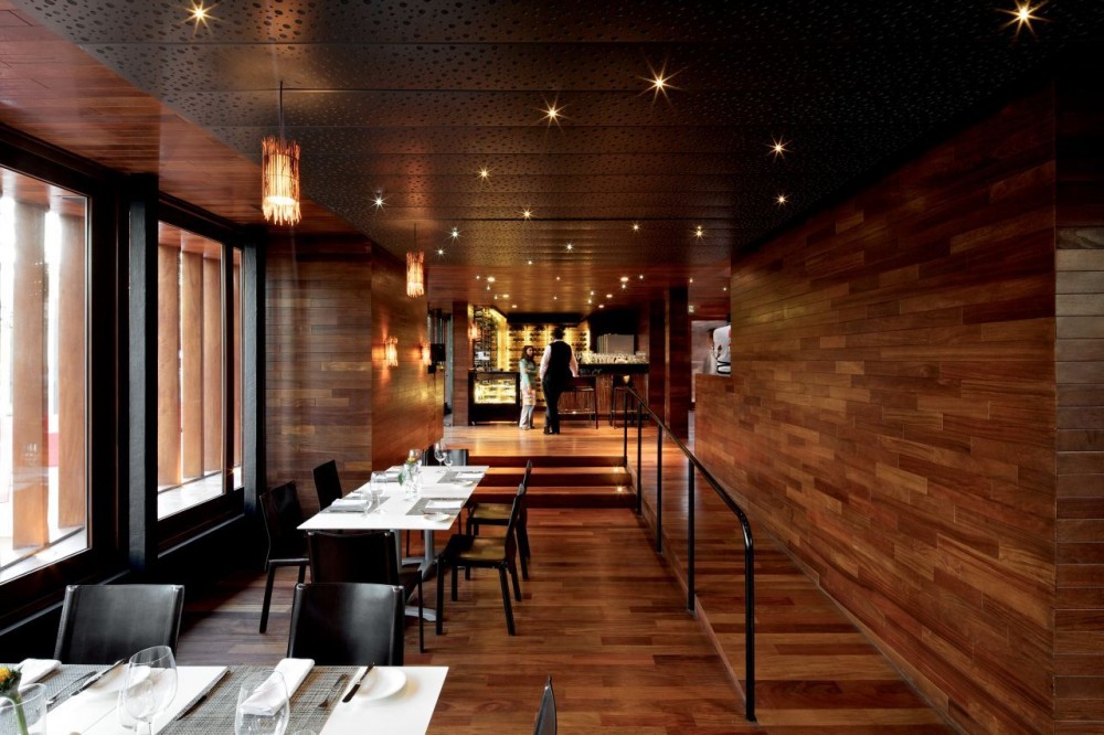 Cumarú Restaurant  / Gonzalo Mardones Viviani