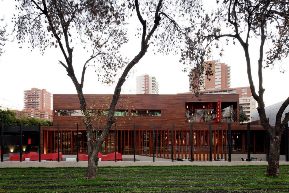 Cumarú Restaurant  / Gonzalo Mardones Viviani