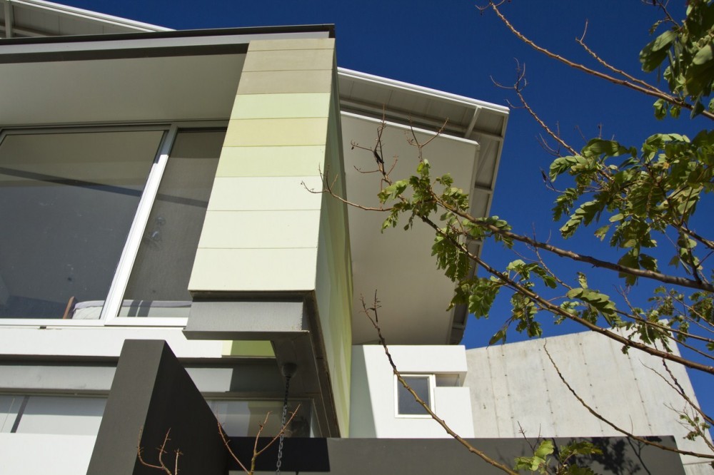 Anapanasati House / Aarcano Arquitectura