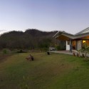 Anapanasati House / Aarcano Arquitectura Anapanasati House / Aarcano Arquitectura © Andrés García