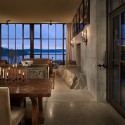 The Pierre / Olson Kundig Architects The Pierre / Olson Kundig Architects © Benjamin Benschneider