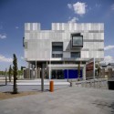 Fuencarral-El Pardo Police Station / Voluar Arquitectura Fuencarral-El Pardo Police Station / Voluar Arquitectura © Ángel Baltanás