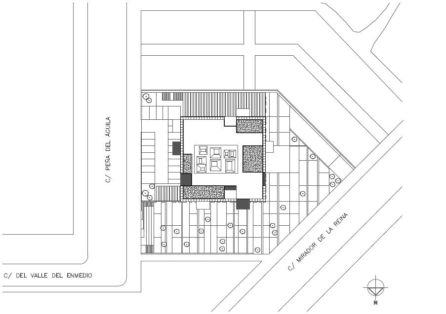 Fuencarral-El Pardo Police Station / Voluar Arquitectura