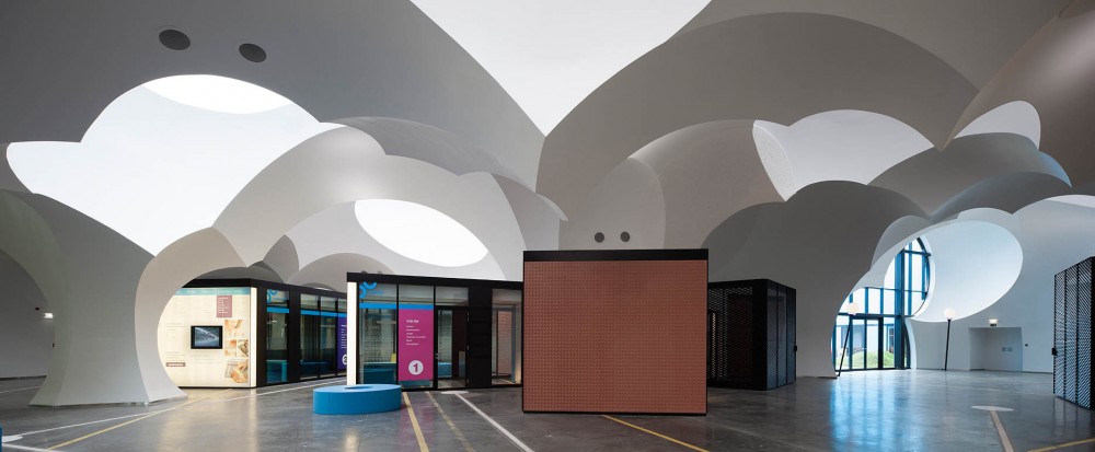OostCampus / Carlos Arroyo