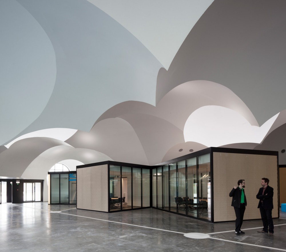 OostCampus / Carlos Arroyo