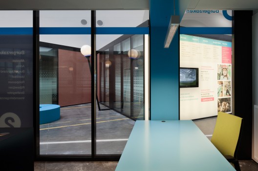 OostCampus / Carlos Arroyo