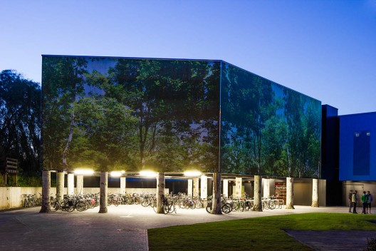 OostCampus / Carlos Arroyo