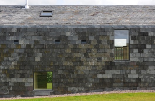 Ty Pren / Feilden Fowles
