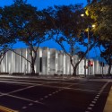 UOL Edge Gallery / Ministry of Design UOL Edge Gallery / Ministry of Design © CI&A Photography – Edward Hendricks