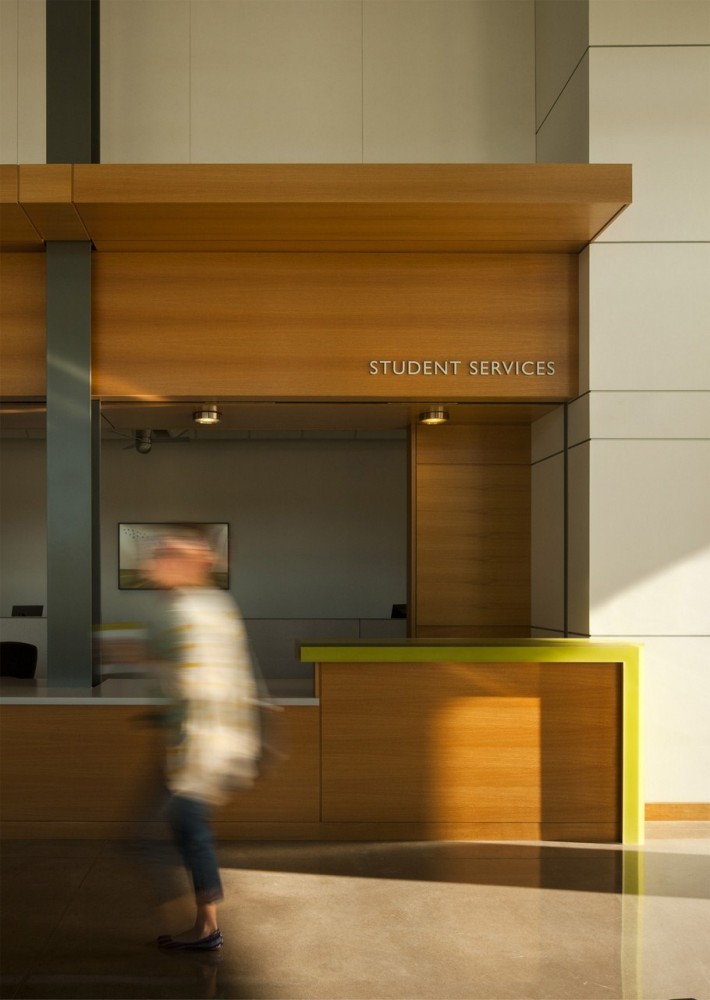 PCC Newberg Center / Hennebery Eddy Architects
